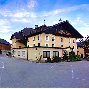 Hartlwirt Gasthof-hotel מלון